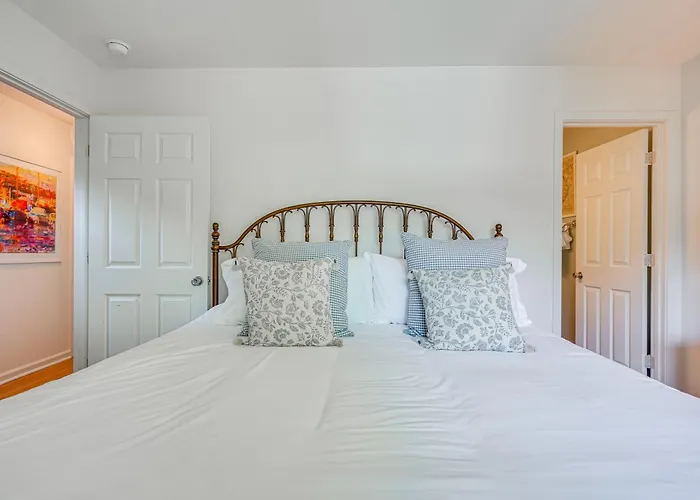 Kiawah Island Vacation Rental: Walk To Beach!